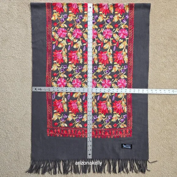 NWOT Cashmere Scarf With Chain Stitch Embroidery Colorful Woven - Picture 13 of 14